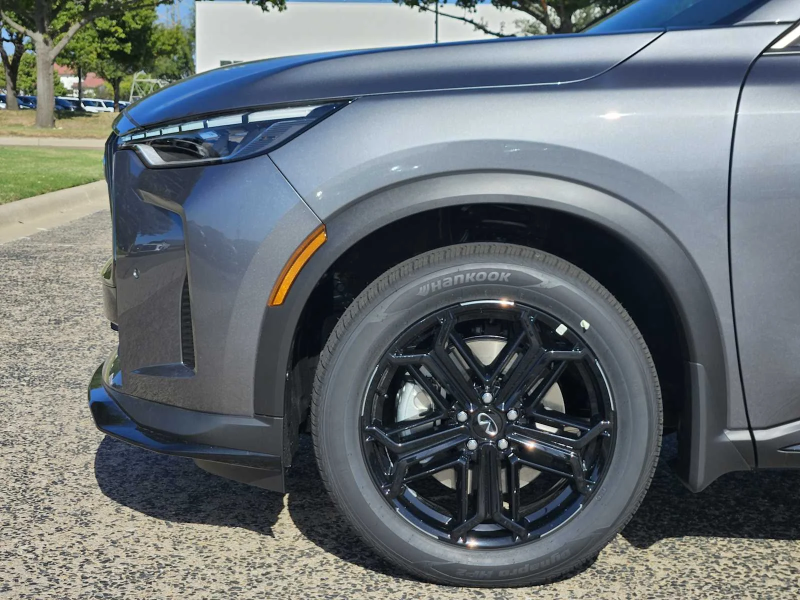 New 2027 GRAPHITE SHADOW INFINITI Sport AWD image 5