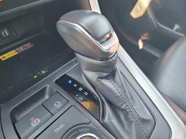 Used 2024 Off-white Toyota XSE image 20