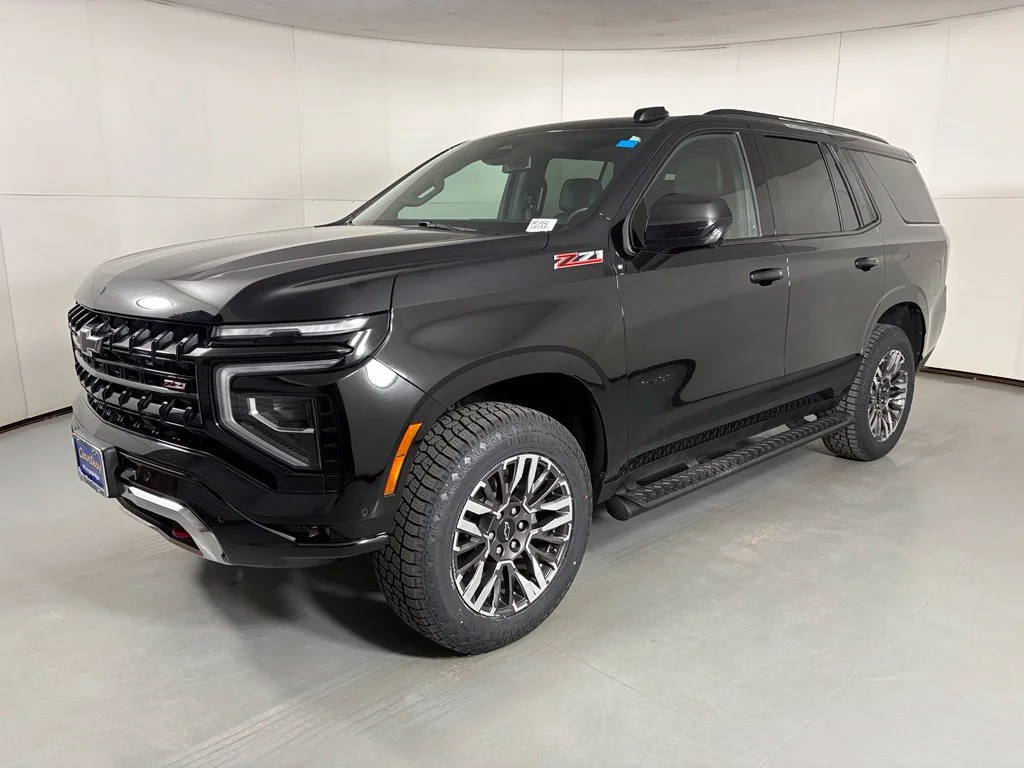 Certified Used 2025 Black Chevrolet Z71 image 5
