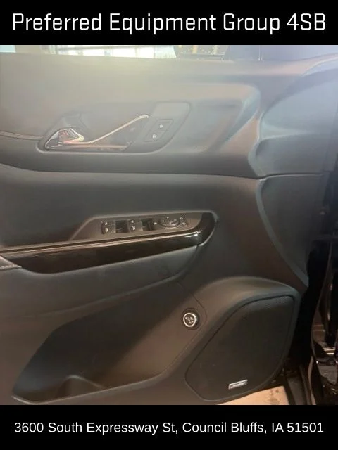Used 2021 Black GMC AT4 image 9