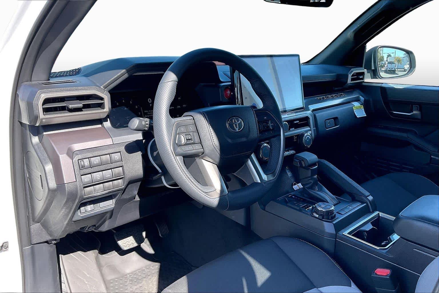 2026 Toyota Tacoma TRD Off Road - Photo 8