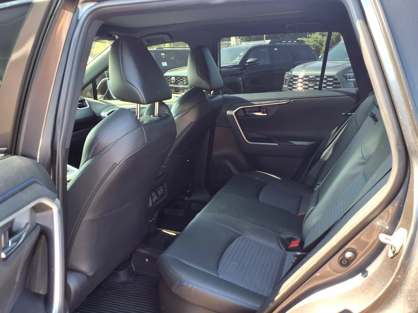 Certified Used 2024 Magnetic Gray Metallic/Midnight Black Metallic Toyota Hybrid XSE image 21