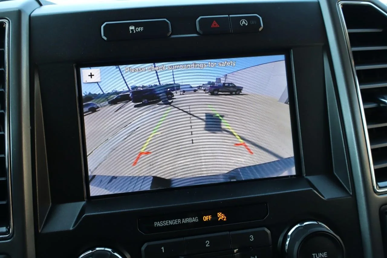 Used 2019 Ingot Silver Ford XLT image 15