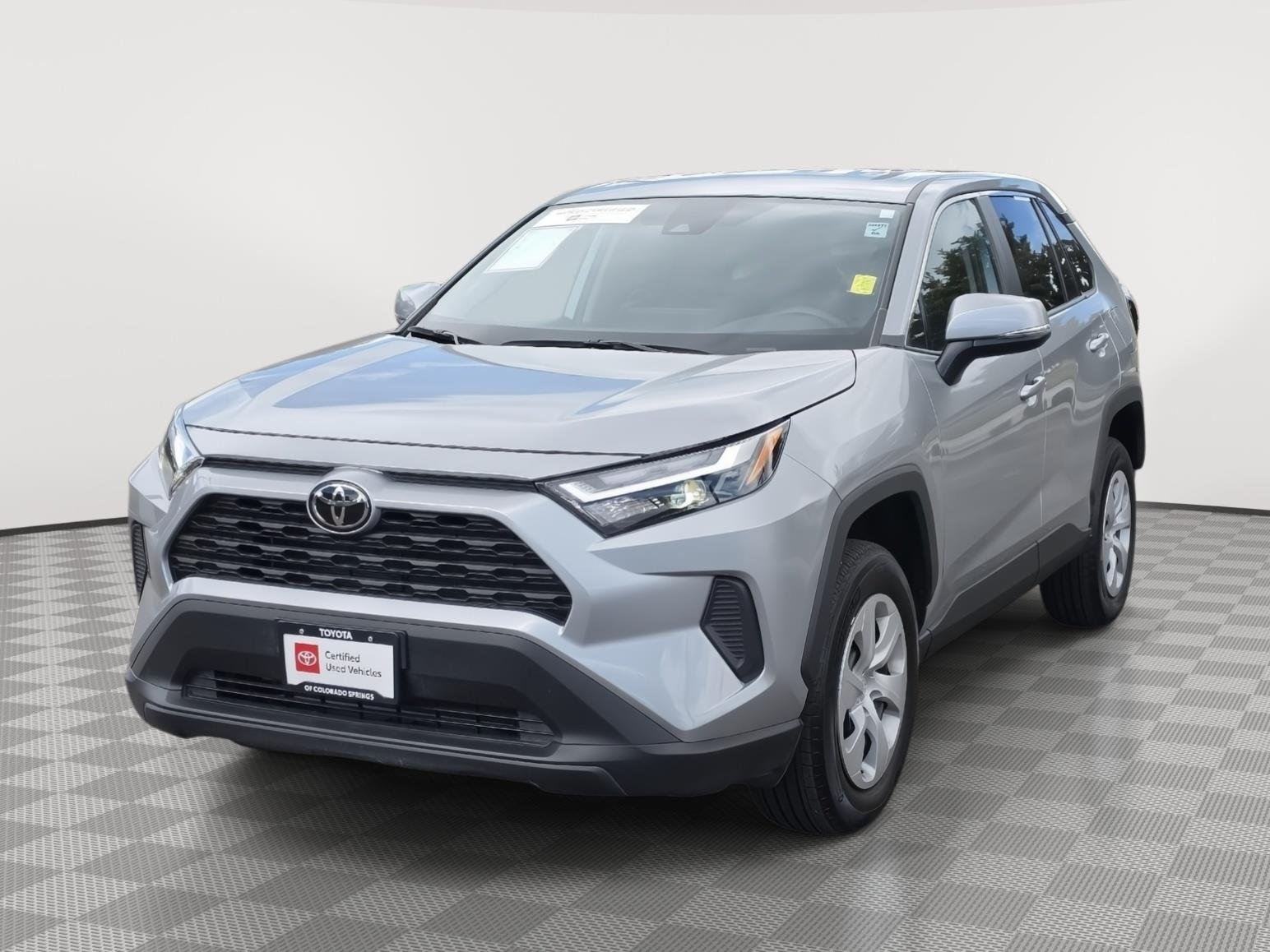 Certified Used 2025 Silver Sky Metallic Toyota LE image 5