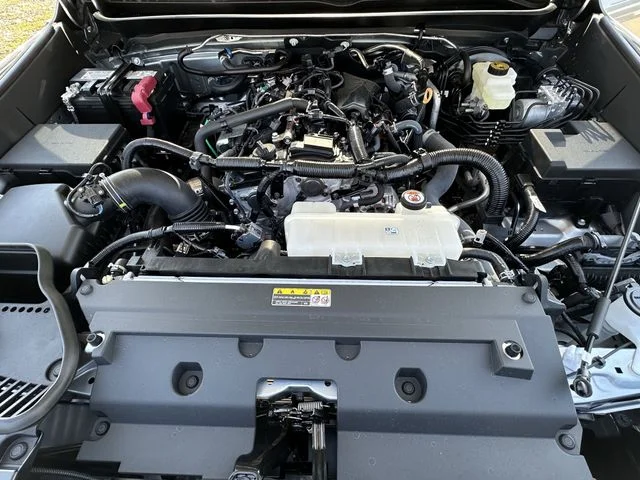 2025 Toyota Tacoma SR5 - Photo 31