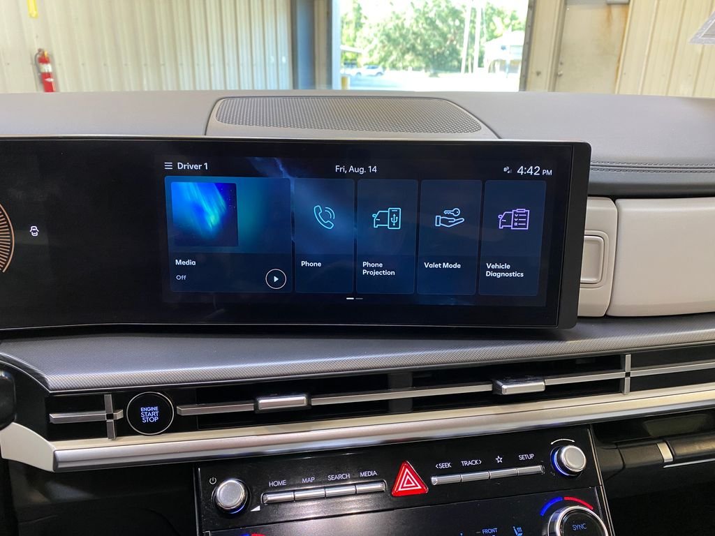 Used 2026 Silver Hyundai SEL image 39