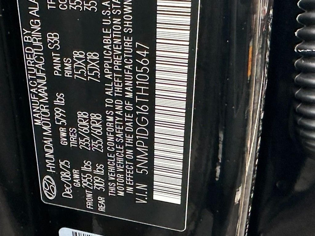 New 2026 Black Hyundai SE image 28