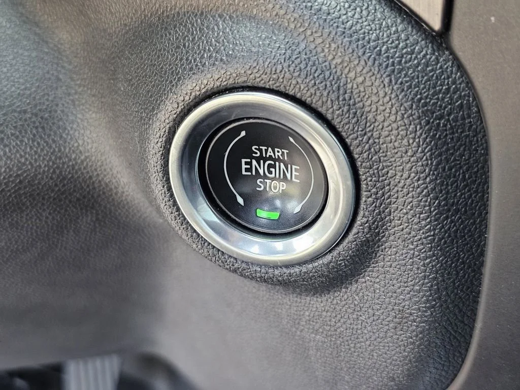 Used 2019 SATIN STEEL METALLIC GMC AT4 image 25
