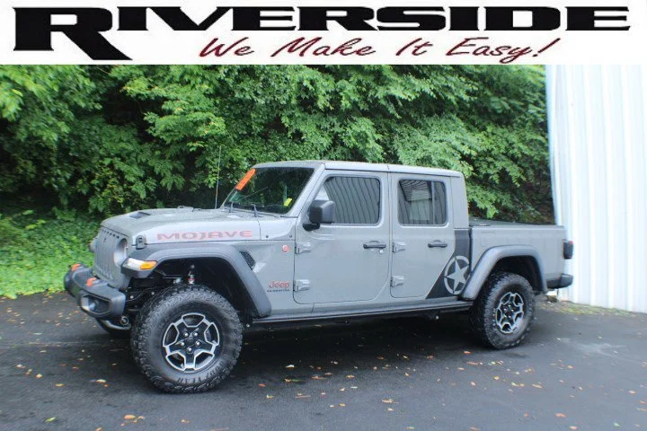 Used 2020 Sting-Gray Clearcoat Jeep Mojave image 4