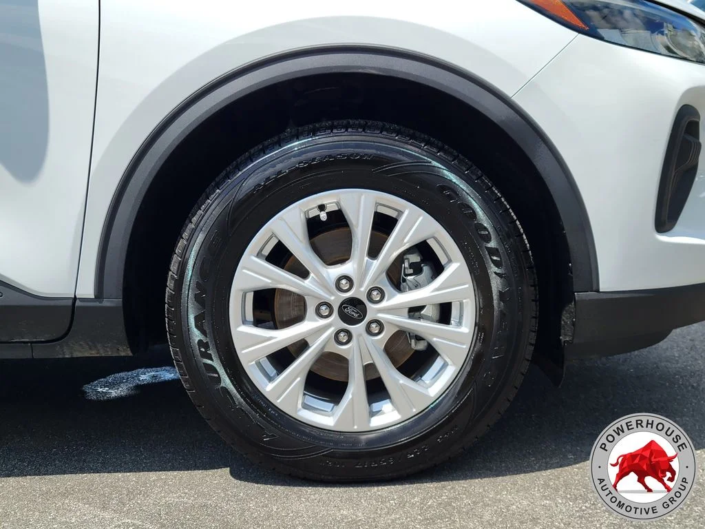 Used 2024 White Ford Active image 12