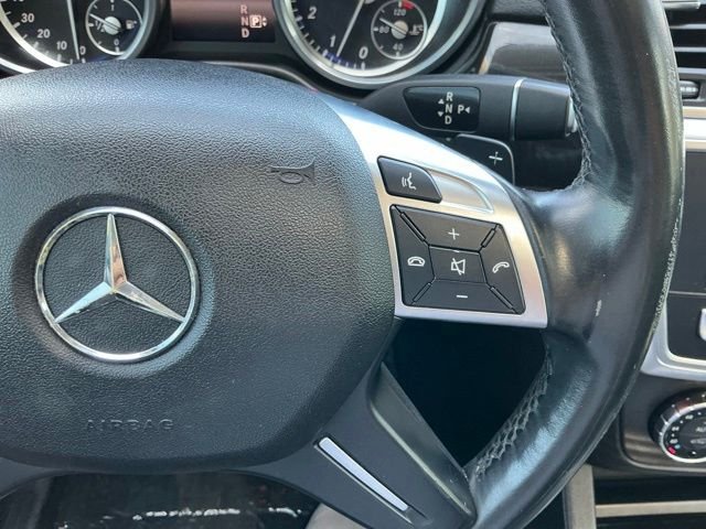 Used 2016 Gray Mercedes-Benz GL 550 image 63