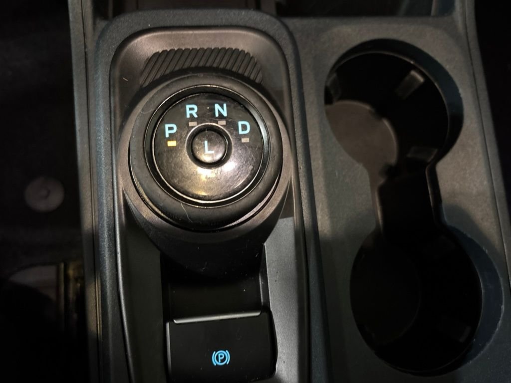 Used 2022  Ford XL image 20