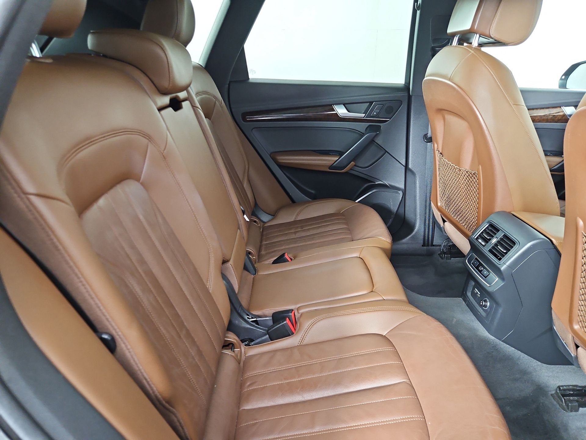 Used 2020 Black Audi 45 Premium Plus image 39