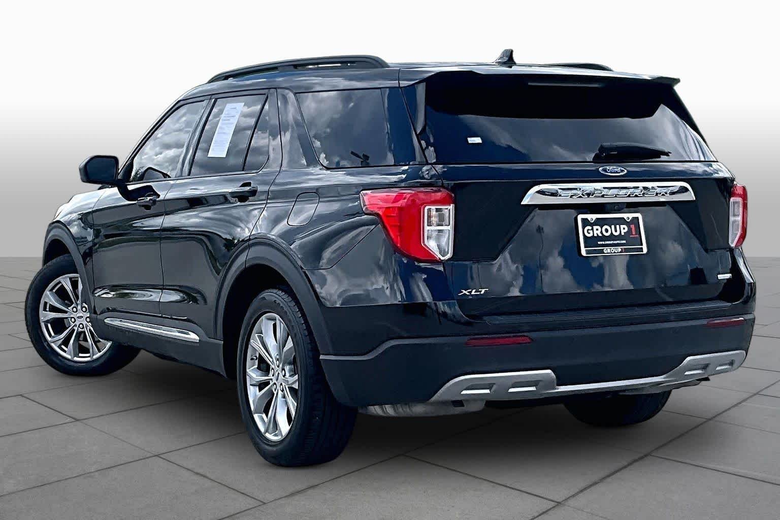Used 2020 Agate Black Metallic Ford XLT image 10