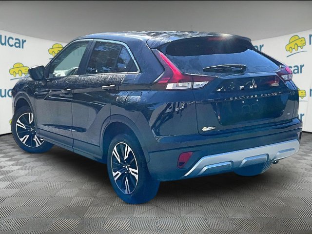 Used 2024 Black Mitsubishi SE image 2