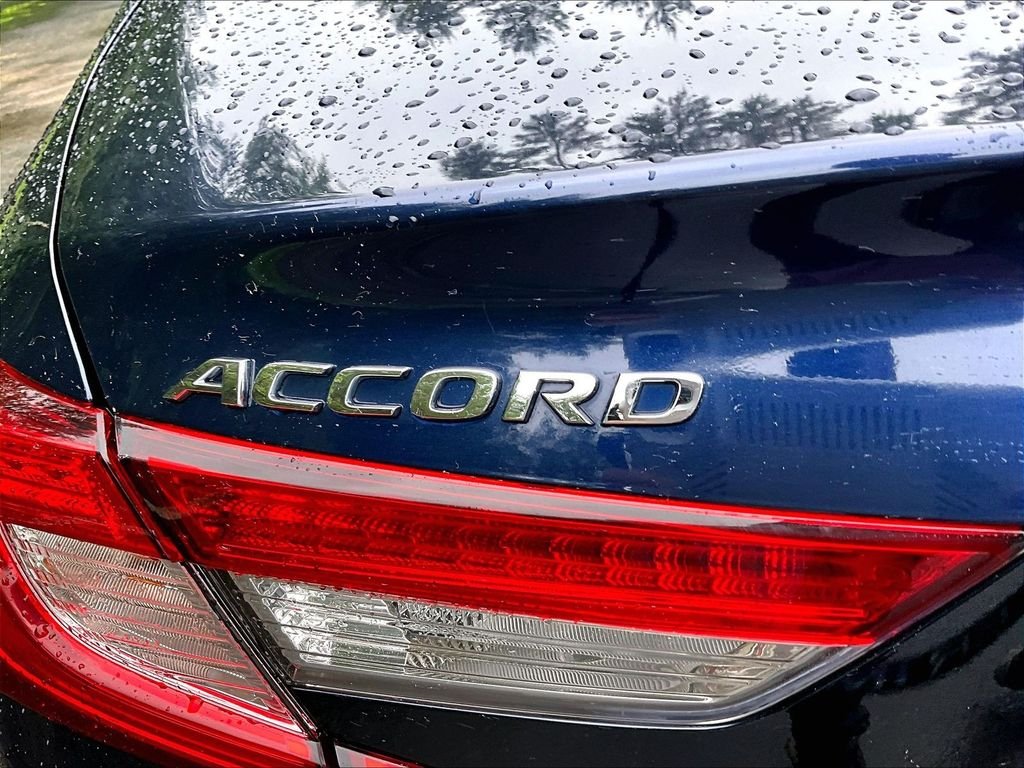 Used 2019 Blue Honda LX image 28