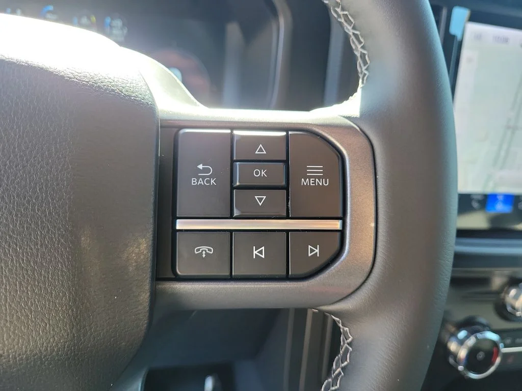 New 2026 Iconic Silver Metallic Ford Lariat® image 18