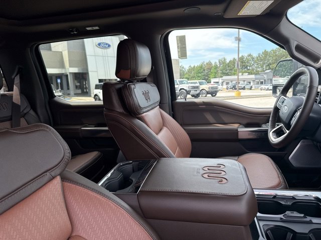 New 2026 Agate Black Metallic Ford King Ranch image 15