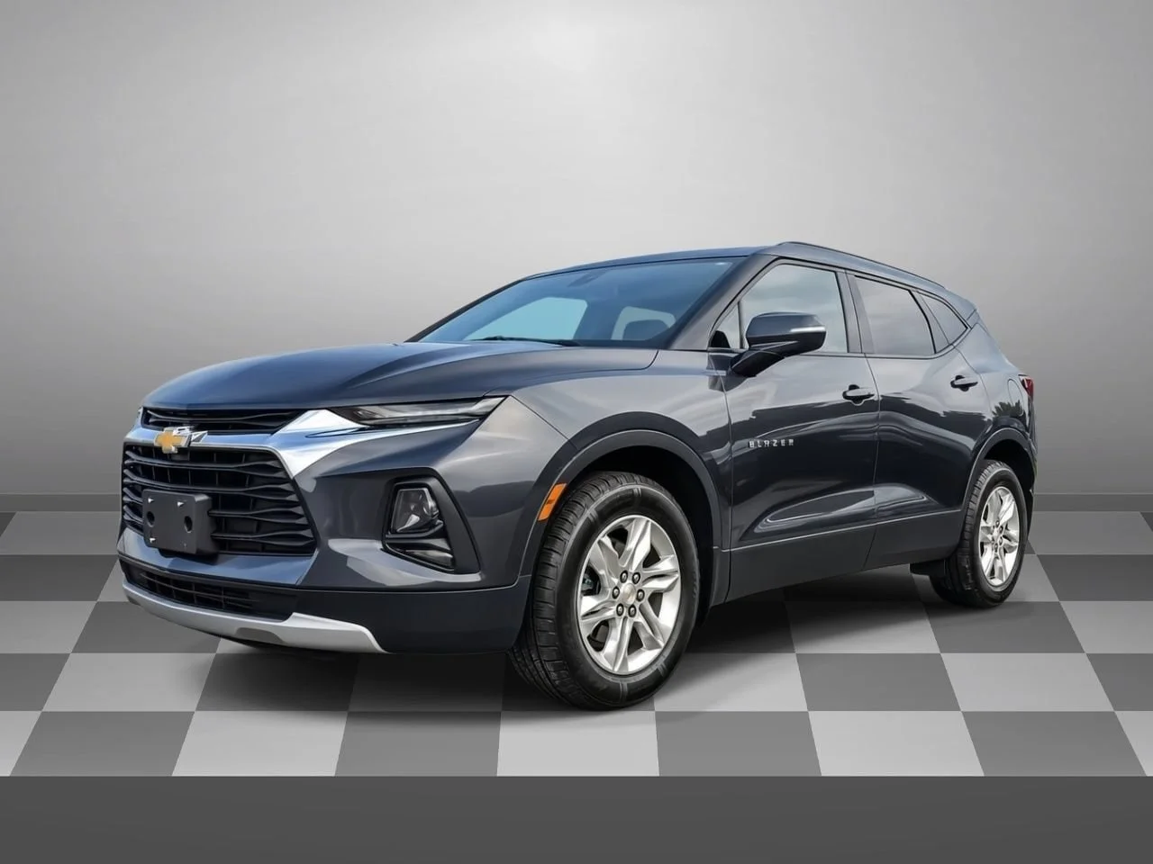 Used 2022 Iron Gray Chevrolet LT w/2LT image 2