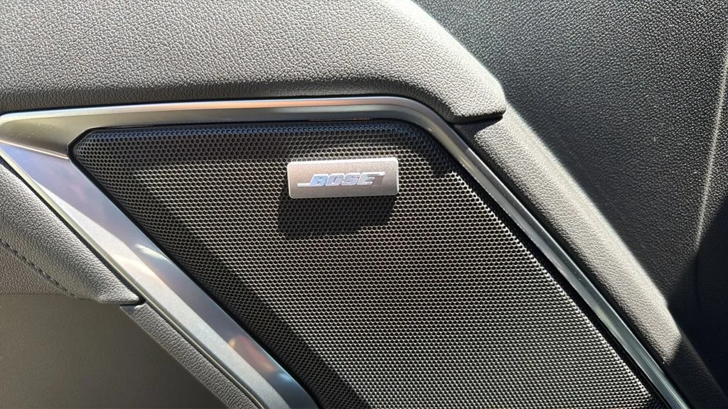 New 2026 Onyx Black GMC Elevation image 29