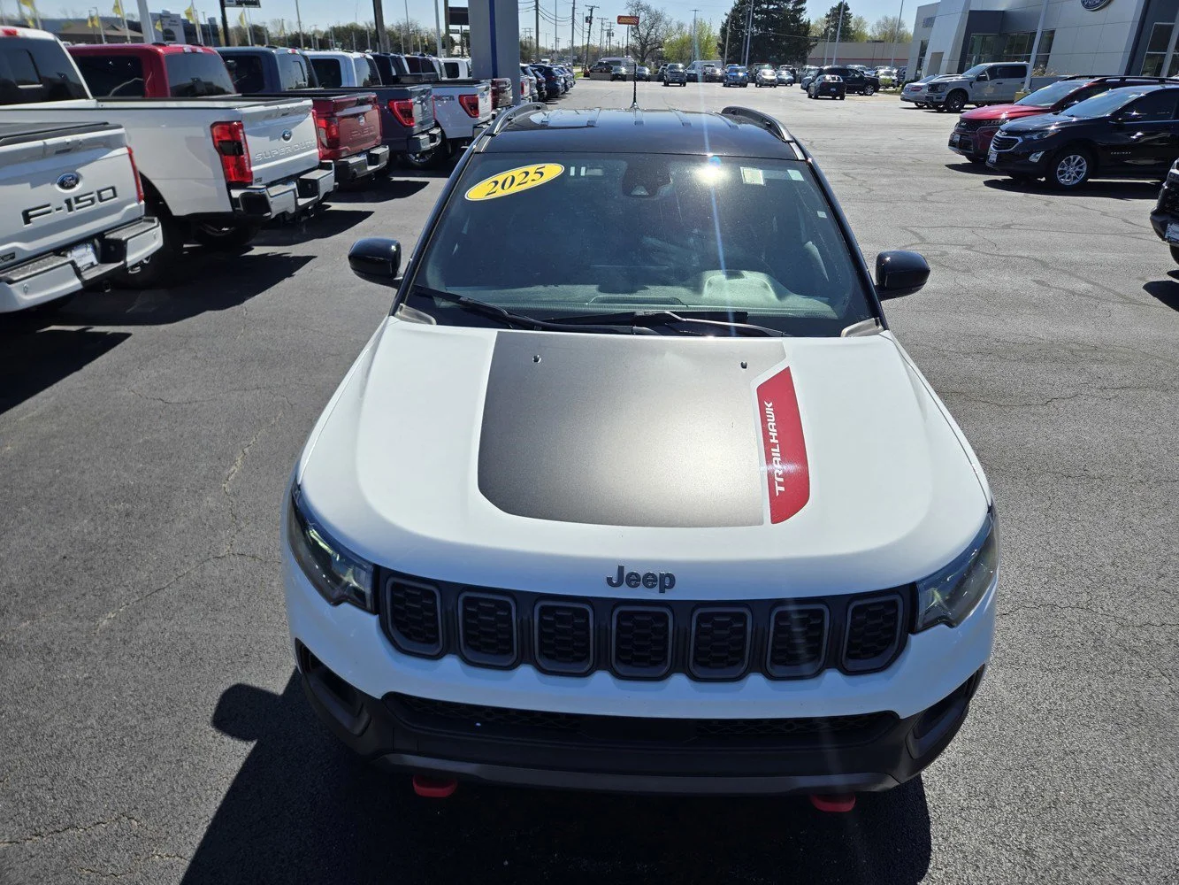 Used 2025 Bright White Clearcoat Jeep Trailhawk image 3