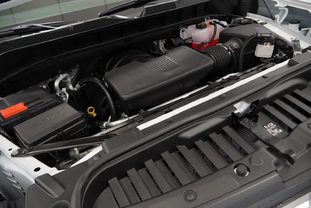 New 2026 Summit White Chevrolet LT image 39
