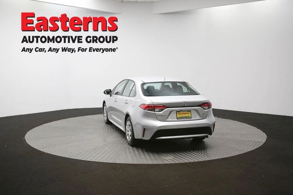 Used 2022 Silver Toyota LE image 62