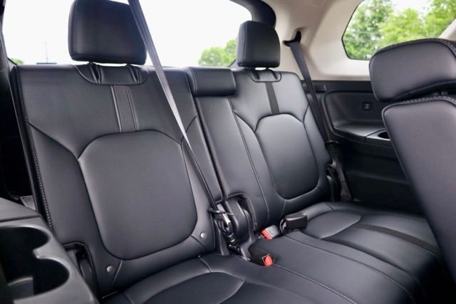 Used 2025 Platinum White Pearl Honda EX-L image 38