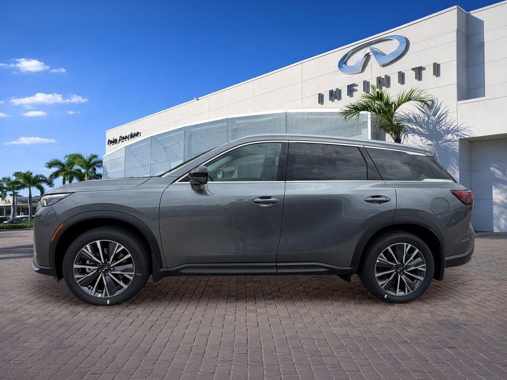 New 2027 GRAPHITE SHADOW INFINITI Luxe FWD image 4