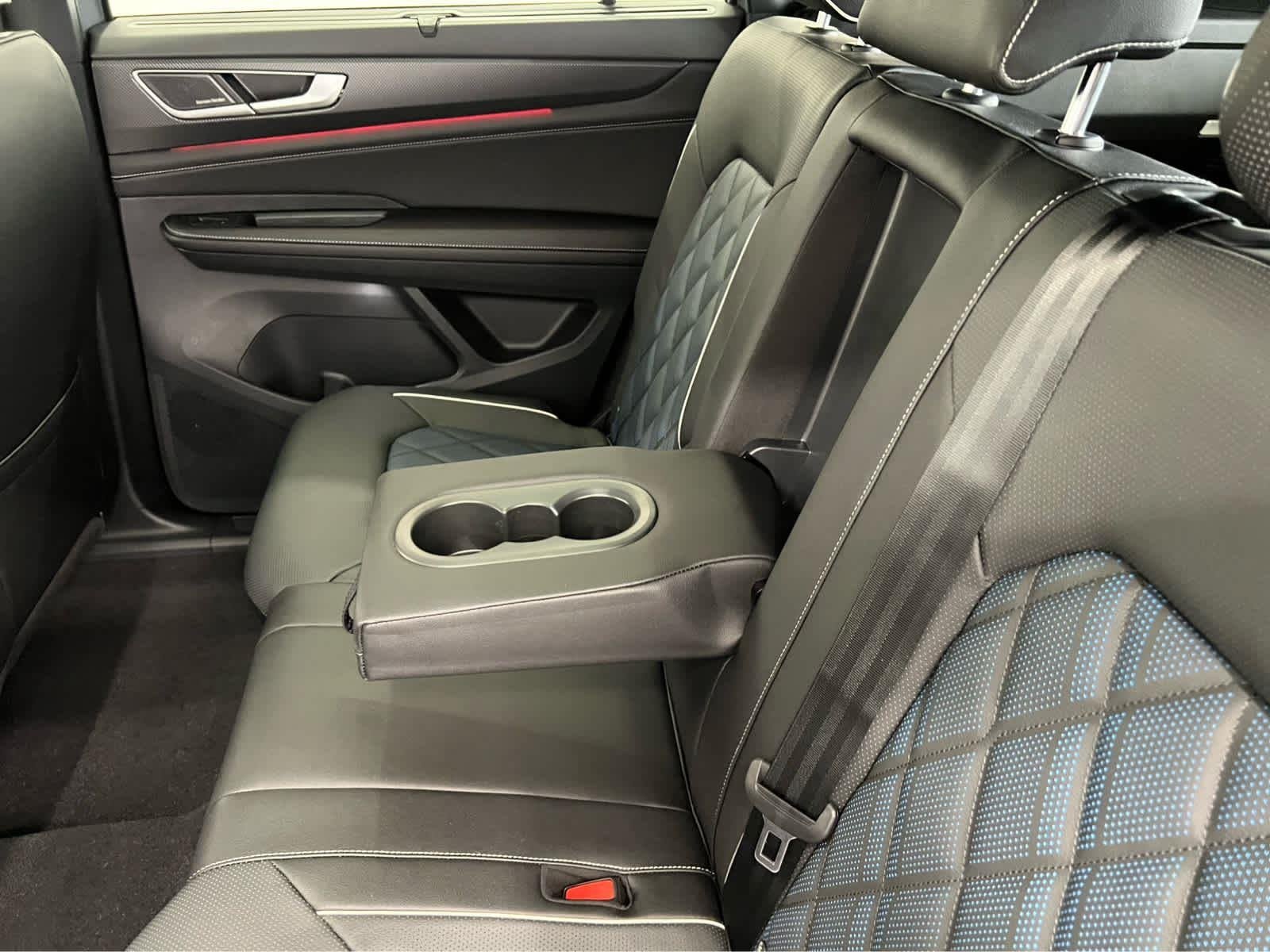 2026 Volkswagen Atlas Cross Sport SEL Premium R-LINE - Photo 30