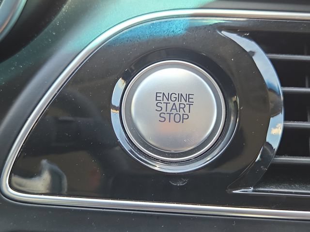 Used 2021 Red Genesis 2.0T image 15