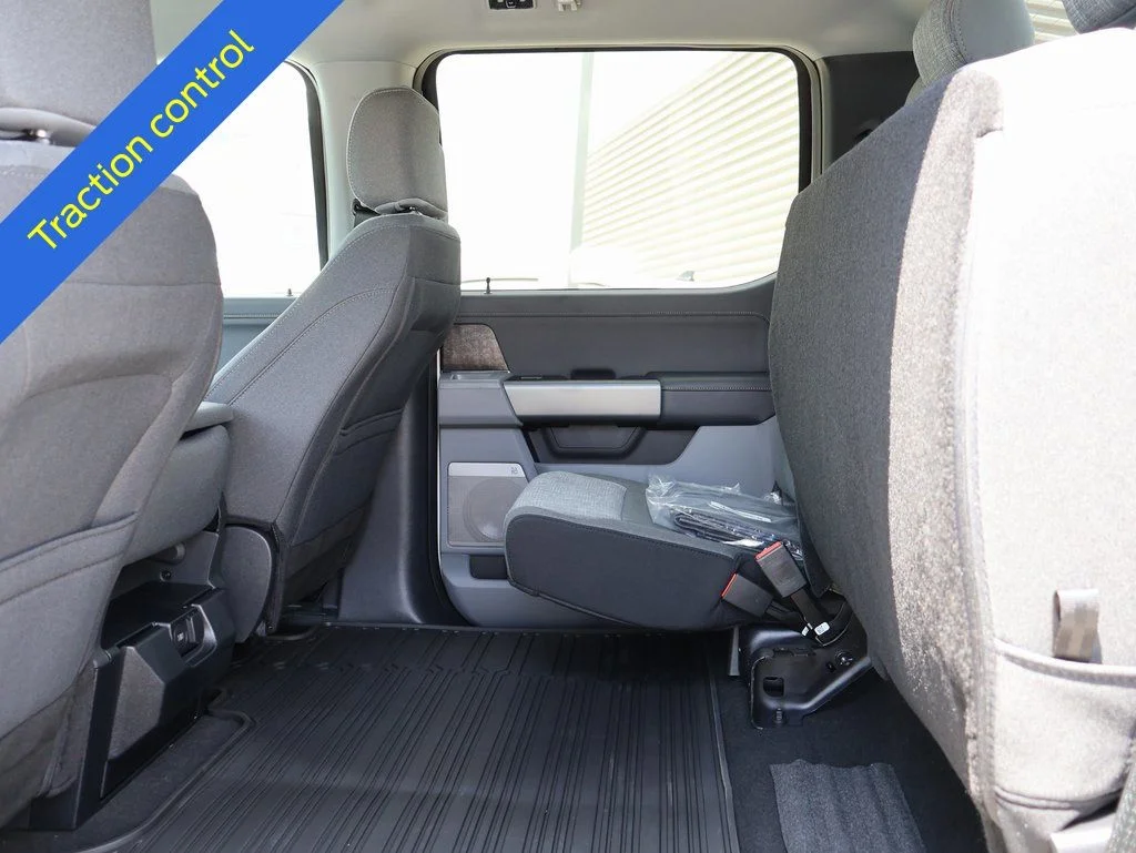 2026 Ford F-250 Super Duty XLT - Photo 17