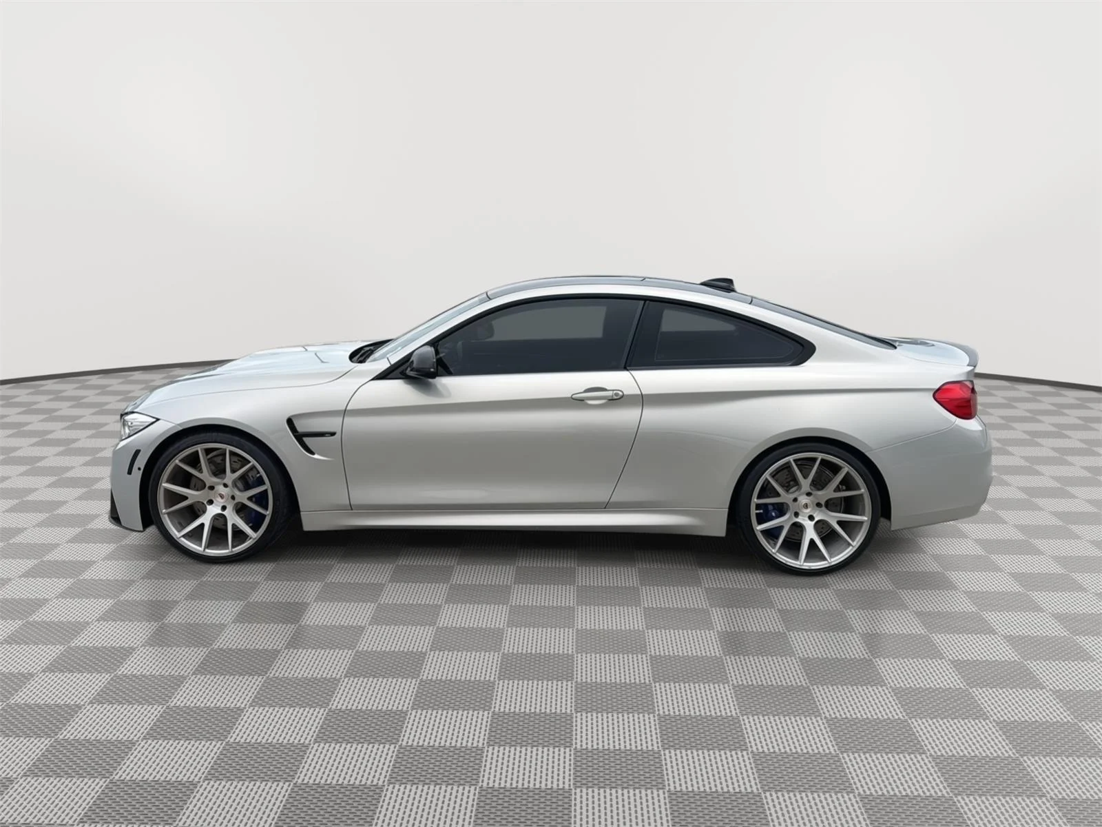 Used 2015 Moonstone Metallic BMW 2dr Cpe image 6