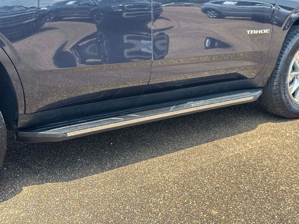 Used 2025 Gray Chevrolet Premier image 11