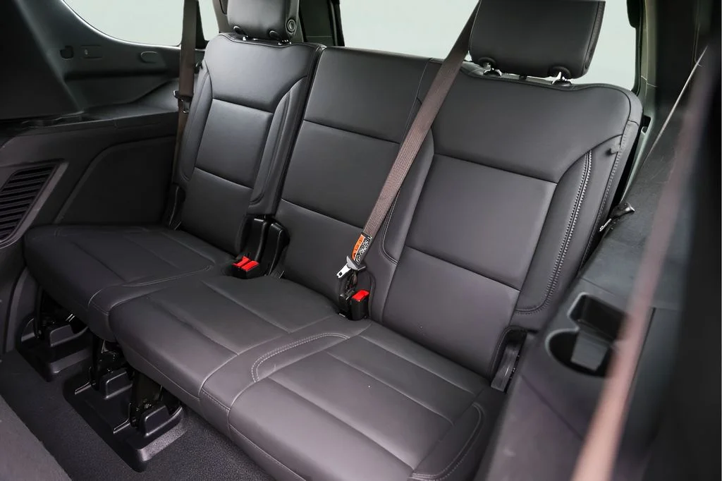 Used 2025 Gray Chevrolet LT image 26