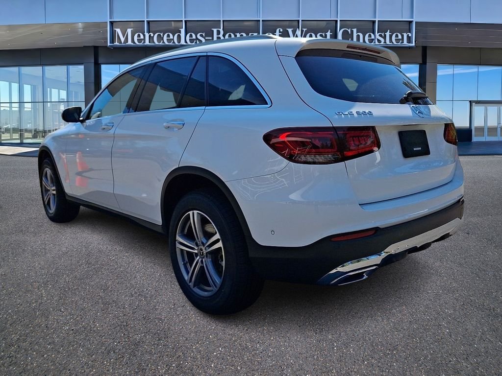 Certified Used 2022 White Mercedes-Benz GLC 300 image 4