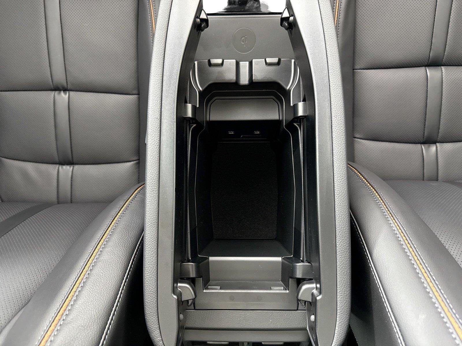 New 2026 Machine Gray Metallic Mazda Premium image 35