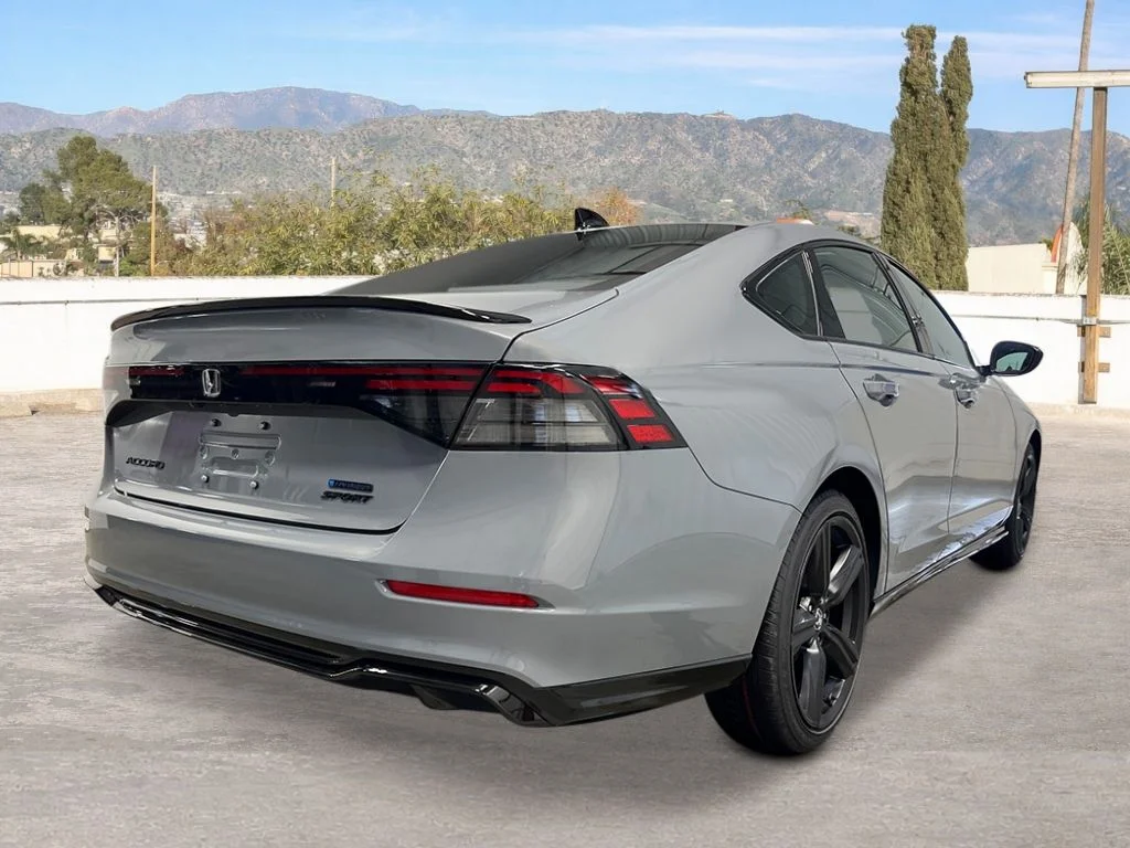 New 2026 Urban Gray Pearl Honda Sport-L image 5