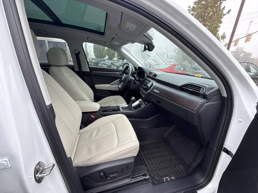 Used 2023 Ibis White Audi S line Premium image 9