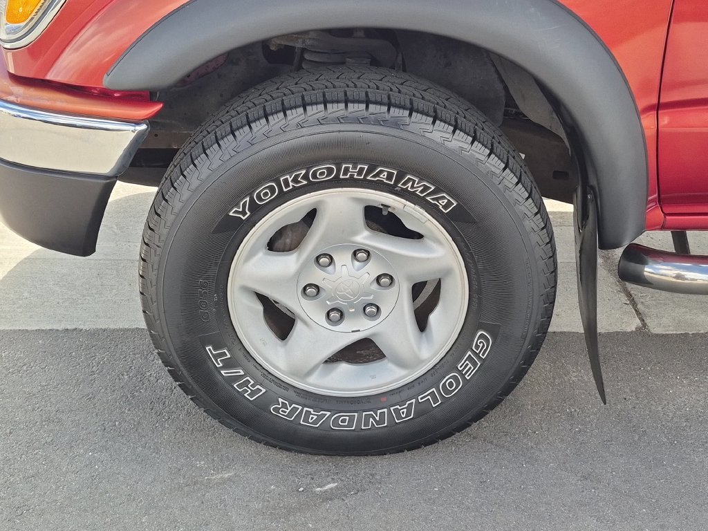 Used 2004 Impulse Red Pearl Toyota PreRunner image 30