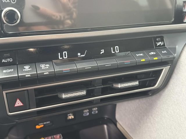 Certified Used 2025 White Toyota LE image 22