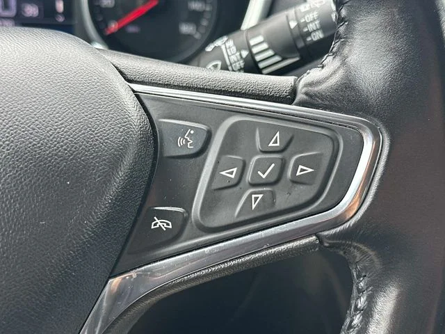 Used 2020 Gray Chevrolet LT image 22