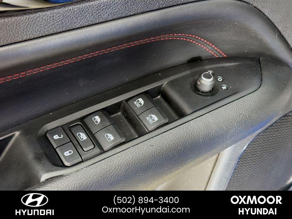 Used 2022 Laser Blue Pearlcoat Jeep Trailhawk image 17