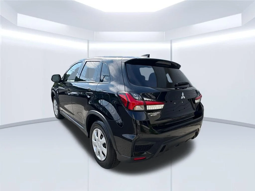 New 2026 Black Mitsubishi  image 12