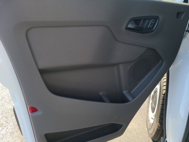 2025 Ford Transit Van Base - Photo 18