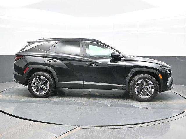 New 2026 Black Hyundai SEL AWD image 8