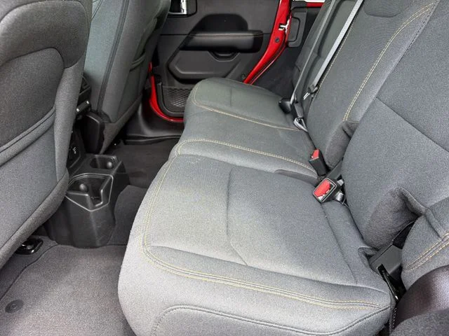 Used 2025 Red Jeep Sahara image 9