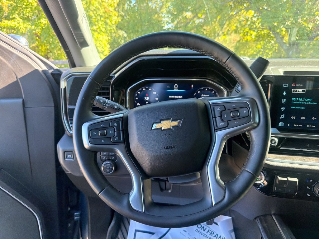 Used 2025 Blue Chevrolet LTZ image 17
