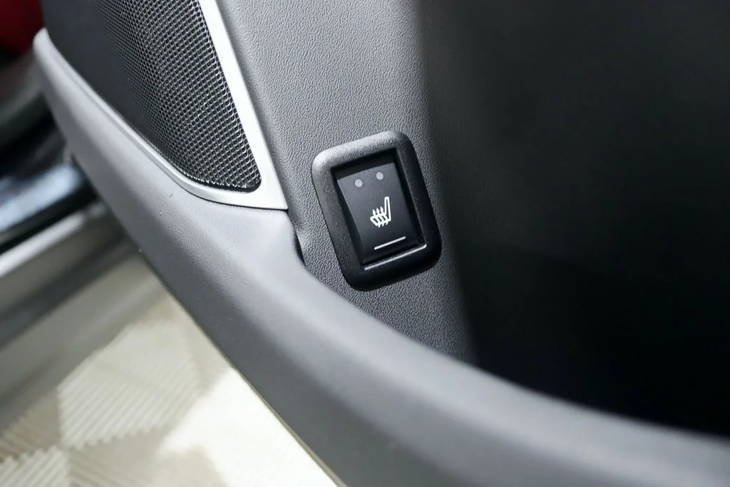 Used 2022 Black Maserati Modena image 38