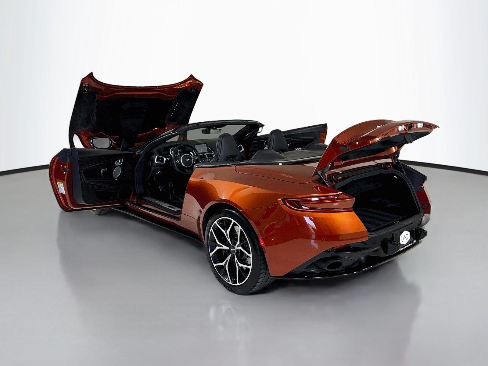 Used 2019 Cinnabar Orange Aston Martin Volante image 40